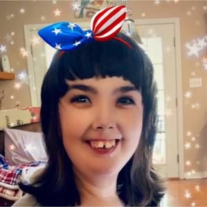 Meet your Posher, Kelli